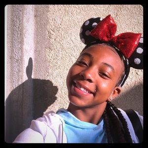 Meet your Posher, Ellana